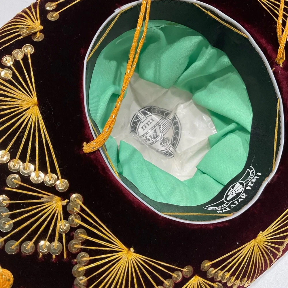 ☀️☀️☀️Authentic Pigalle XXXXX Burgundy/Gold  M Size Mexican Sombrero, 15” diam